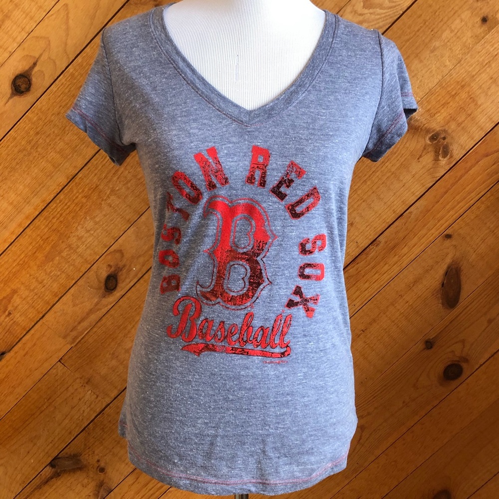 Women’s Boston Red Sox T size large NWT